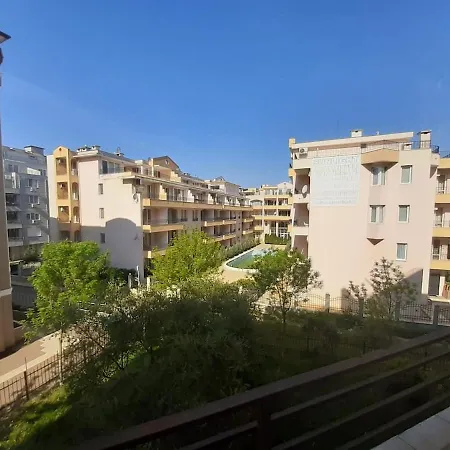 Sun Village Lägenhet *